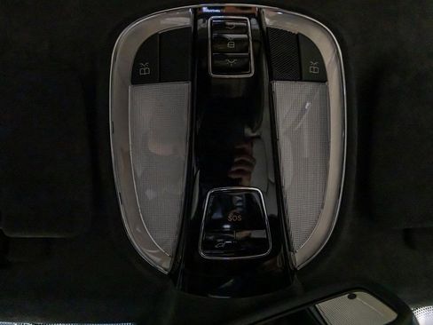 Used 2009 Maybach 62 S RWD image 84