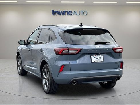 Used 2023 Ford Escape ST-Line w/ Tech Pack #1 image 3