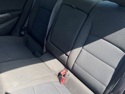 Used 2016 Chevrolet Cruze LT FWD image 19