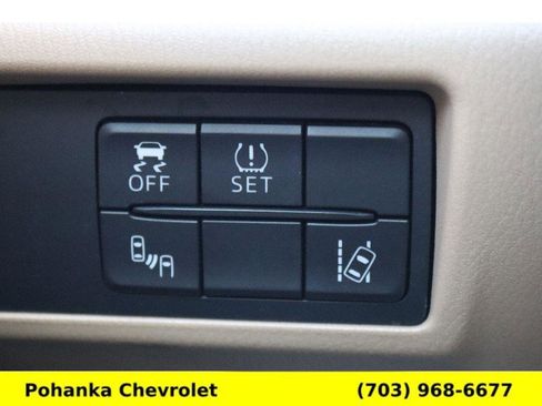 Used 2017 MAZDA MX-5 Miata RF Grand Touring image 17