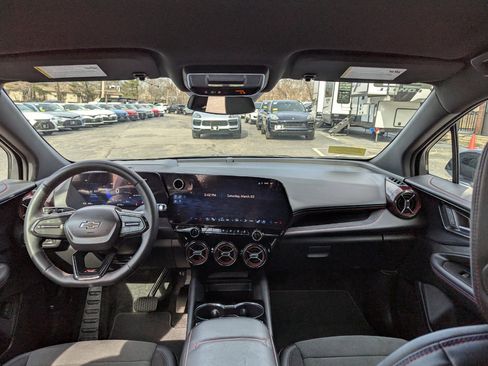 Used 2025 Chevrolet Blazer EV RS image 39