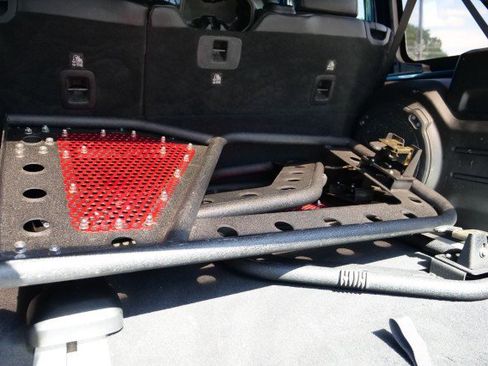 Used 2020 Jeep Wrangler Unlimited Rubicon AWD/4WD image 32