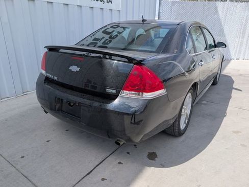 Used 2013 Chevrolet Impala LTZ FWD image 15