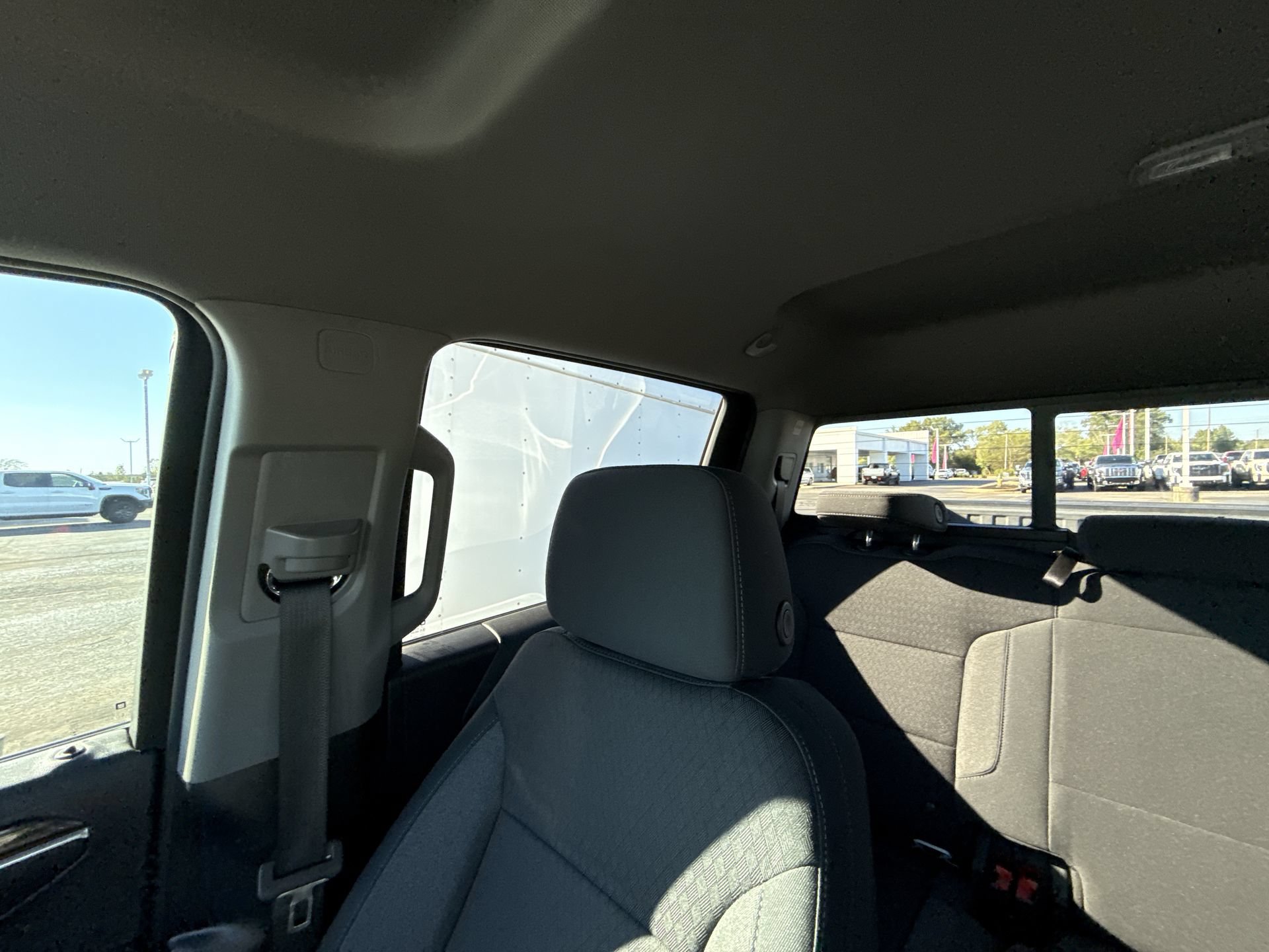 Certified 2024 GMC Sierra 1500 SLE w/ Preferred Package AWD/4WD image 11