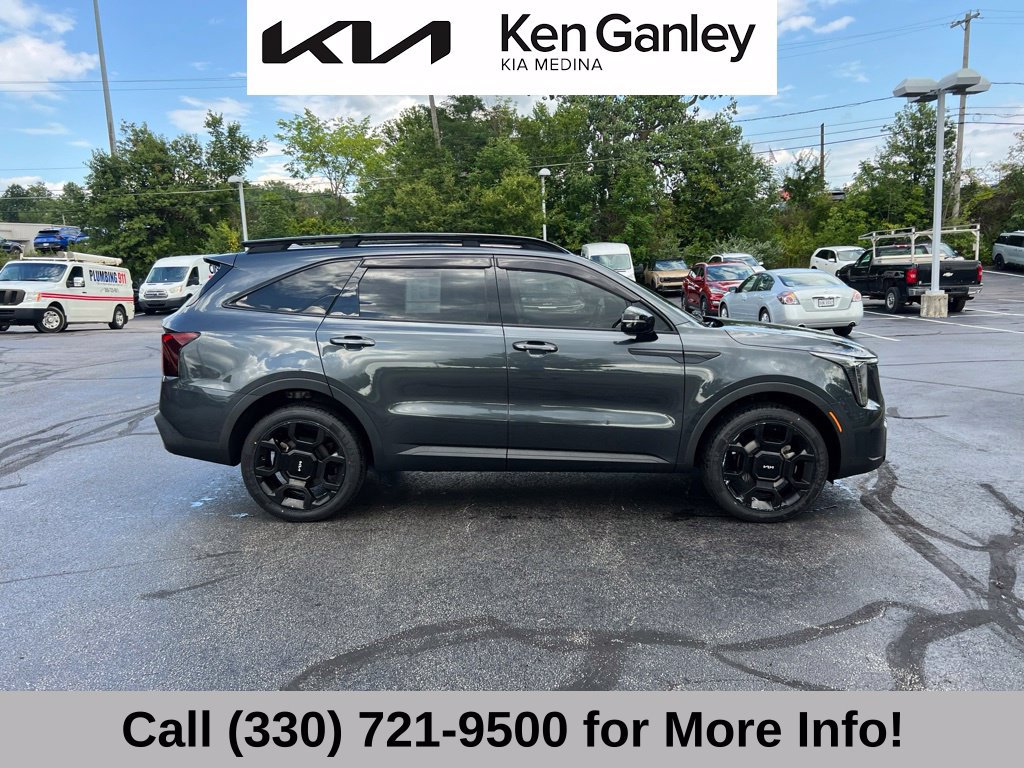 Certified 2024 Kia Sorento X-Line EX AWD/4WD image 8