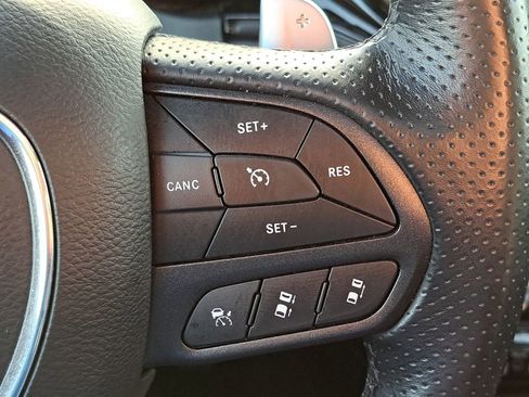 Used 2024 Dodge Durango GT image 25