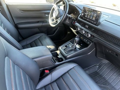 Used 2025 Honda CR-V Sport-L image 11