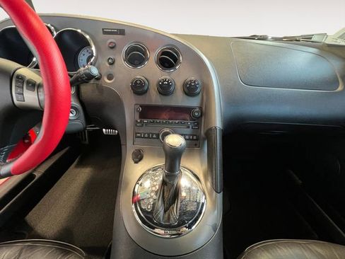 Used 2007 Pontiac Solstice Convertible w/ Premium Package RWD image 8