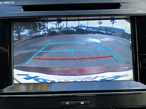 Used 2015 Toyota Avalon XLE Touring image 27