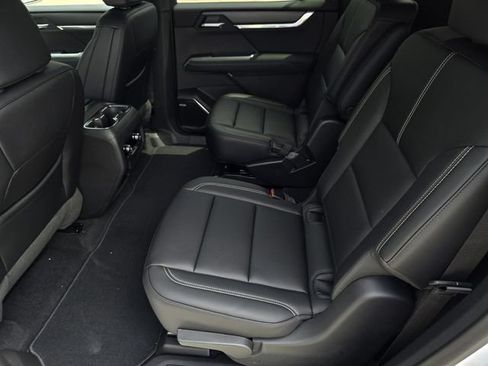 New 2026 GMC Acadia Elevation w/ Black Edition FWD image 22