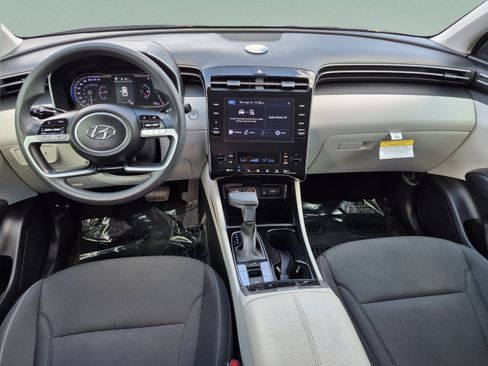Certified 2024 Hyundai Tucson SEL FWD image 11