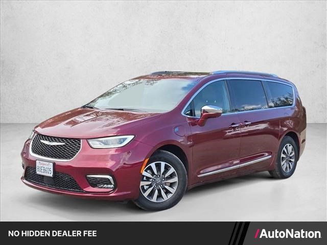 Used 2021 Chrysler Pacifica Limited w/ Uconnect Theater Family Group FWD image 1