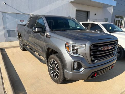 Used 2021 GMC Sierra 1500 AT4 image 3