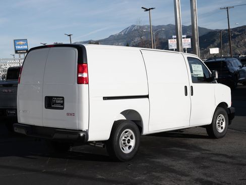 New 2025 GMC Savana 2500 w/ Driver Convenience Package image 4
