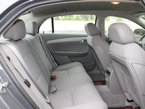 Used 2008 Chevrolet Malibu LS FWD image 17