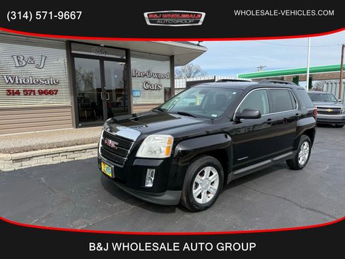 Used 2015 GMC Terrain SLE image 1