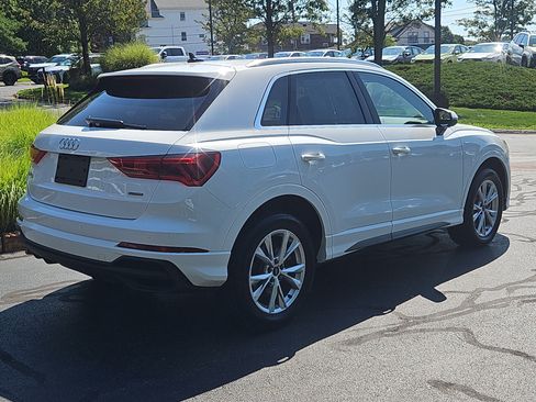 Used 2025 Audi Q3 2.0T Premium AWD/4WD image 2