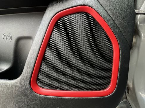 Used 2020 Jeep Compass Trailhawk image 24