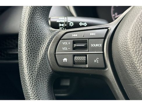Used 2025 Honda HR-V LX image 37