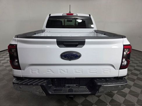Used 2025 Ford Ranger Lariat w/ Chrome Accent Package AWD/4WD image 4