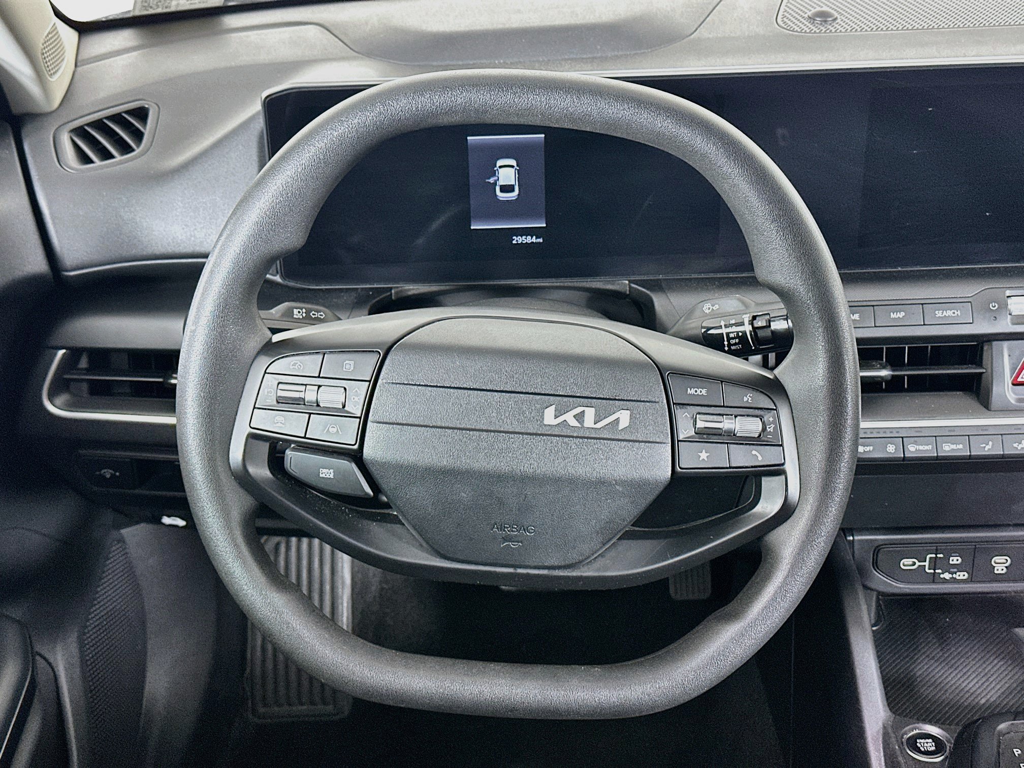 Used 2025 Kia K4 FWD image 18