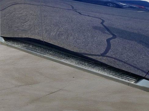 New 2025 Nissan Armada SL w/ Captain's Chari Seat Package image 27