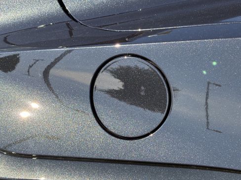 Used 2024 Chevrolet Corvette Z06 RWD image 12