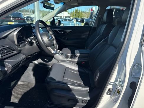 Used 2022 Subaru Outback Limited w/ Tech Package 3 image 16