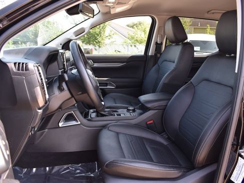 Certified 2025 Ford Ranger Lariat AWD/4WD image 7