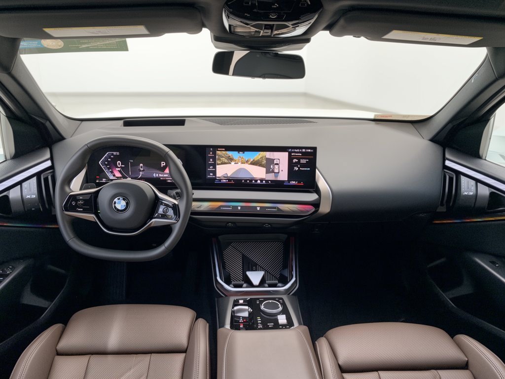 Certified 2025 BMW X3 xDrive30i w/ Premium Package AWD/4WD image 17