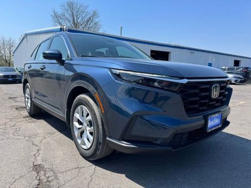 Used 2024 Honda CR-V LX image 8