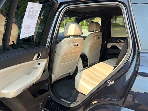 Used 2021 BMW X5 M50i w/ Executive Package AWD/4WD image 28