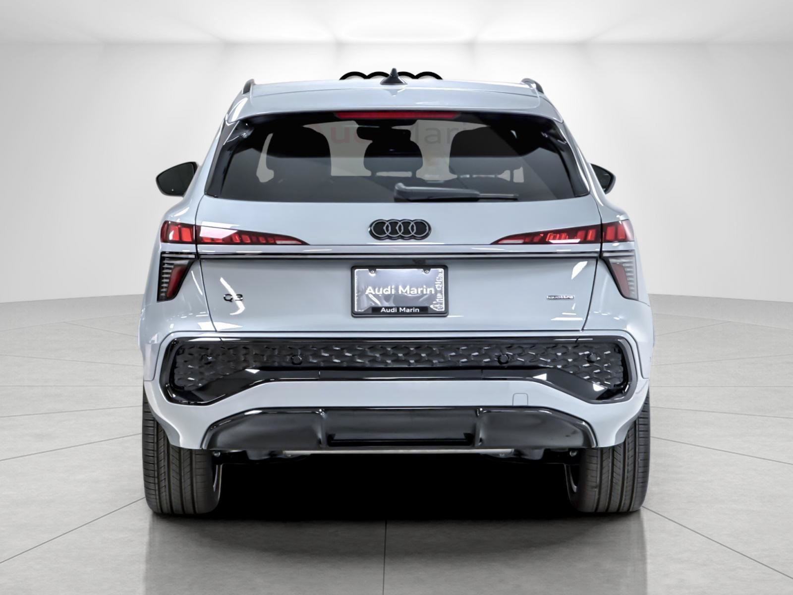 New 2026 Audi Q3 quattro 2.0T AWD/4WD image 4