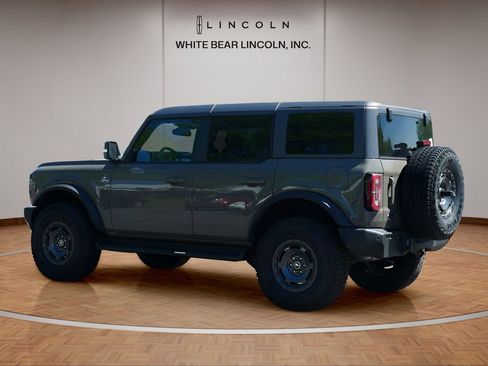 Used 2025 Ford Bronco Outer Banks w/ Sasquatch Package AWD/4WD image 3