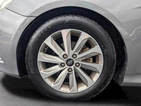 Used 2014 Hyundai Sonata Limited image 25