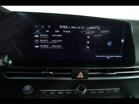 Used 2023 Hyundai Elantra Limited FWD image 26