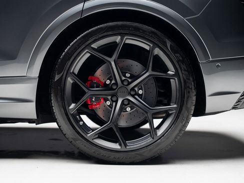 Used 2026 Audi RS Q8 performance image 21