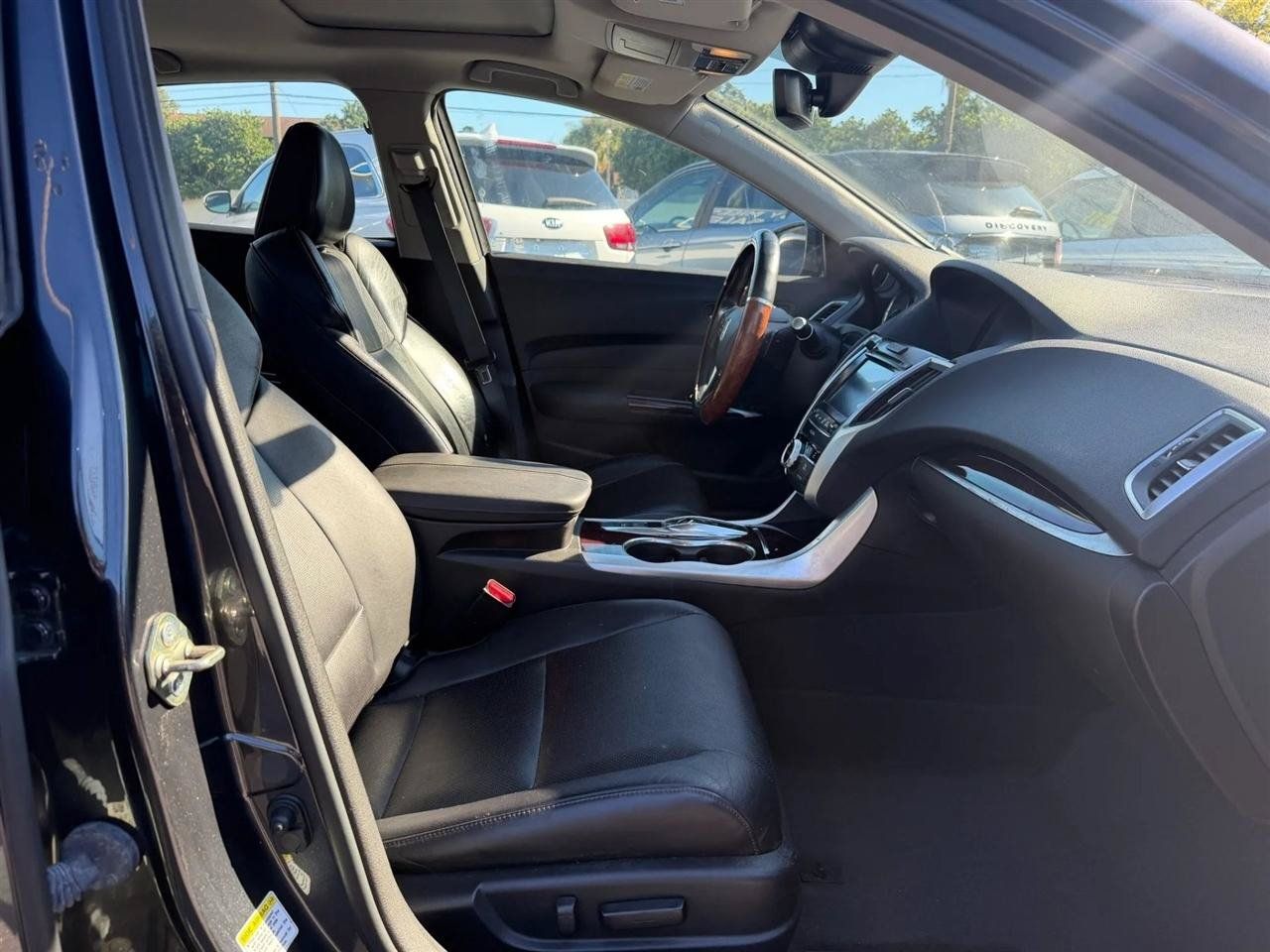 Used 2016 Acura TLX w/ Technology Package FWD image 36
