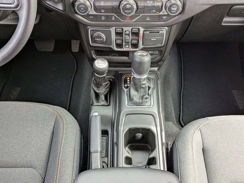 New 2026 Jeep Wrangler Unlimited Sport AWD/4WD image 18