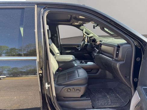 Used 2024 Chevrolet Silverado 3500 High Country w/ High Country Premium Package AWD/4WD image 15
