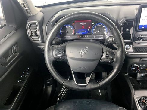 Used 2021 Ford Bronco Sport Outer Banks w/ Outer Banks Package (96D) AWD/4WD image 5