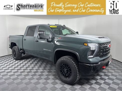 New 2026 Chevrolet Silverado 2500 ZR2 image 1