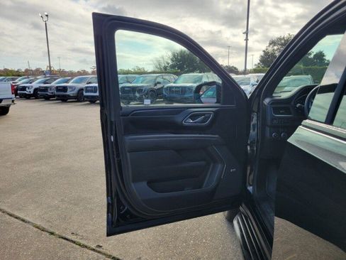 Used 2023 Chevrolet Tahoe RST w/ Luxury Package image 14