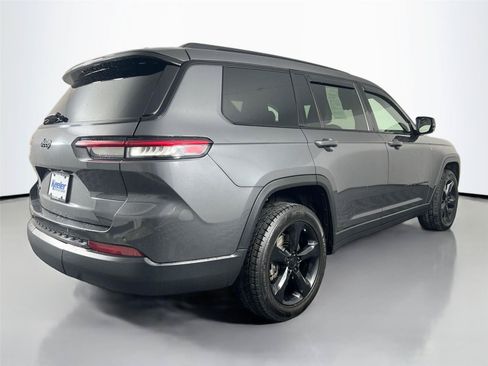 Used 2021 Jeep Grand Cherokee L Laredo AWD/4WD image 6