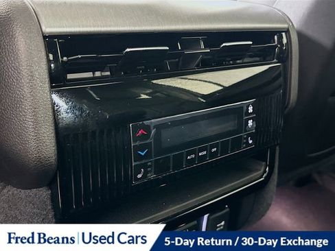 Used 2025 Jeep Wagoneer Series II w/ Premium Group I image 29