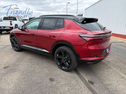 New 2026 Chevrolet Equinox EV RS AWD/4WD image 3