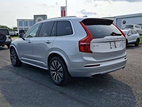 Used 2020 Volvo XC90 T5 Momentum AWD/4WD image 4
