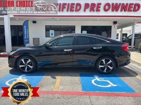Used 2016 Honda Civic Touring image 1