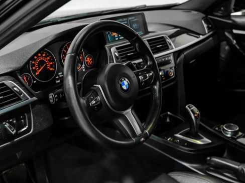 Used 2017 BMW 340i Sedan RWD image 22