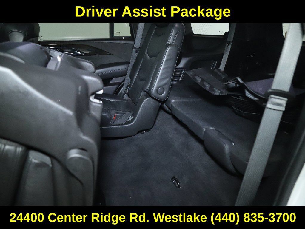 Used 2020 Cadillac Escalade Platinum AWD/4WD image 14
